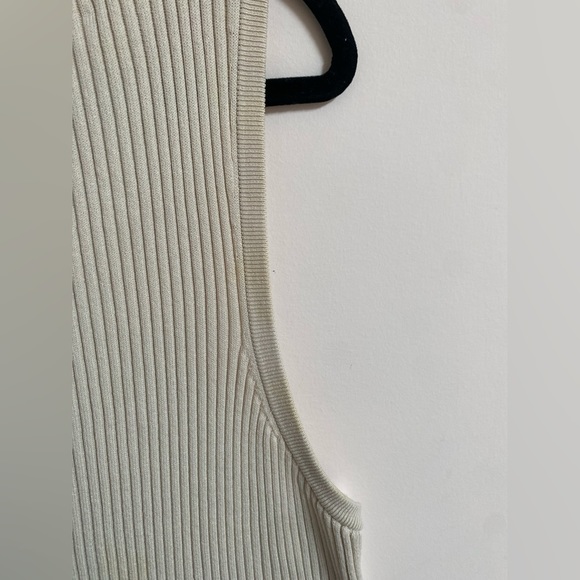 Aritzia Babaton Gabe Dress - Picture 6 of 8